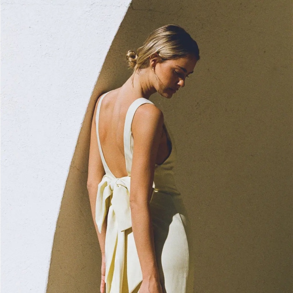 Anne Louise Boutique Buttercream Bow Dress - Picture 2 of 4